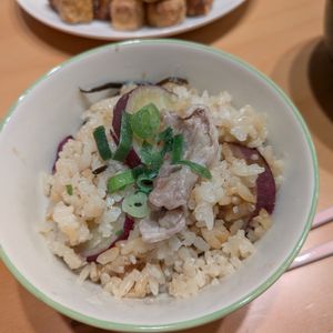 はなの作ってみた!投稿(豚ばらとさつま芋の炊き込みごはん│秋に食べたいほっこりごはん)