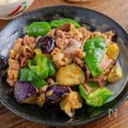 おかずにぴったり！豚こま肉と茄子とピーマンのスタミナ味噌炒め