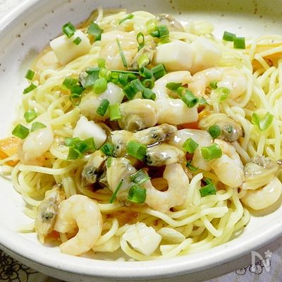 海鮮たっぷり塩焼きそば