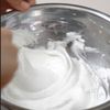 絶品！苺のイートンメスの工程2