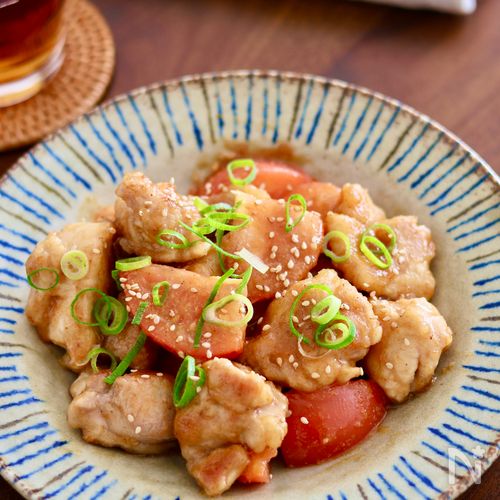 【簡単でおすすめ!】鶏肉とトマトの旨ごまだれ炒め