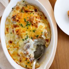 『基本のチキンドリア』お肉ごろっと！なめらかホワイトソース♬