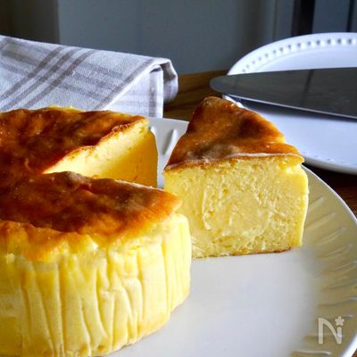 材料4つ!お餅でバスクチーズケーキの作り方!