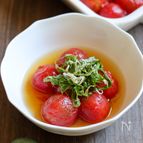 かつお節でうまみ倍増【トマトのおひたし】