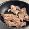 【マヨたっぷりで飯が消える】豚こまシシリアンライスの工程2