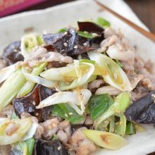 豚こまと長ねぎと木耳の塩だれ炒め