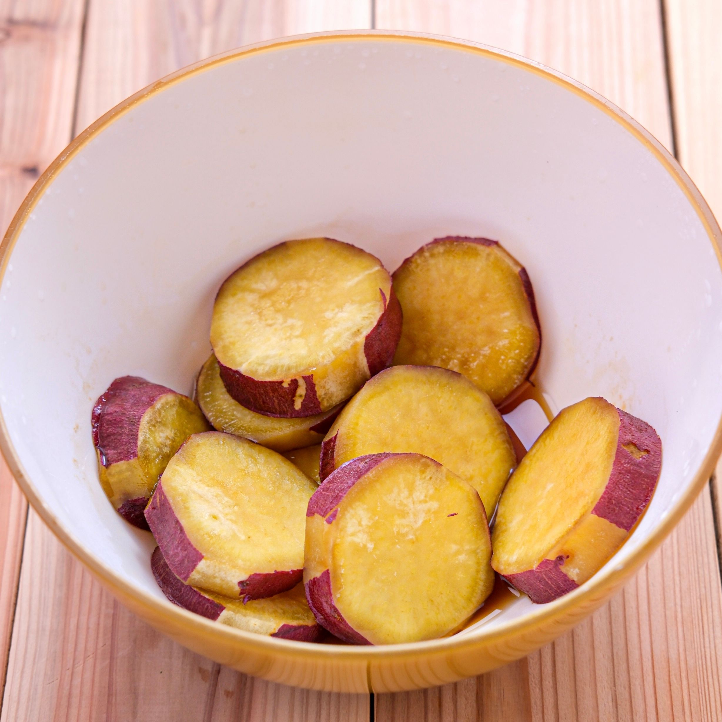 さつまいもの甘煮】レンジで簡単♡やさしい甘みにやみつき！ | レシピ