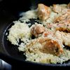 【ワンパン鶏めし】鶏肉のうま味を米に吸わせて、おこげがウマいの工程3