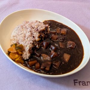 𝔂𝓾𝓶𝓲🍓の作ってみた!投稿(野菜を食べよう！大根と挽き肉の和風カレー)