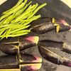 【ごはんが進む！】鶏肉となすの味噌マヨ照り焼きの工程1