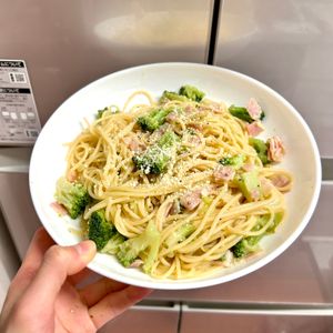 ケの作ってみた!投稿(【別ゆでなし簡単ワンパン】ブロッコリーとベーコンのパスタ)