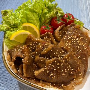 楽ラク手抜キッチン🐶🐾の作ってみた!投稿(気分は焼肉屋さん♩お手軽簡単・ピリ辛焼肉)