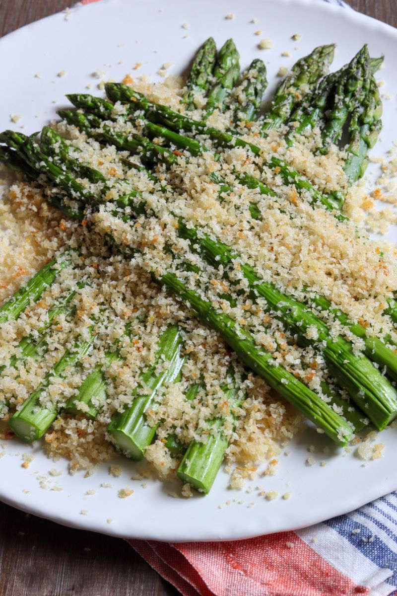 春のアスパラガスのパルメザンチーズサラダ レシピ