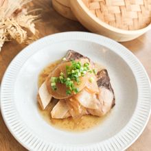 【簡単すぎてリピート確定】蒸し鰤大根