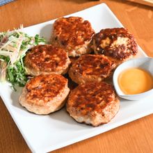 豆腐入りがむしろ美味しい！ふわふわ鶏つくね