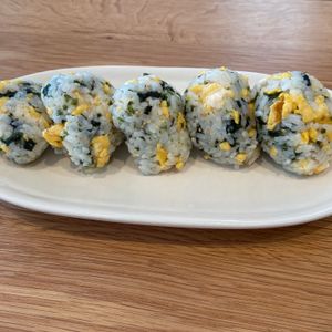 マリンの作ってみた!投稿(【炒り卵と韓国のりの混ぜごはん】レンジで簡単！混ぜるだけ◎)