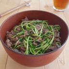 ごはんが進む！豆苗牛丼