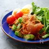 〈くらし薬膳〉オクラとマグロの中華風サラダの工程2