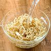 ポリポリ食感♪【切干大根ときゅうりのやみつき中華サラダ】の工程1