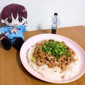 えりかの作ってみた!投稿(にらとねぎがたっぷり!そうめんで作るピリ辛肉味噌のあえ麺)