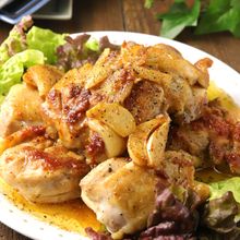 にんにくも一緒に食べる♪ガリバタチキン