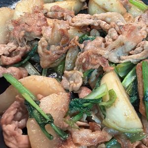 まめきちの作ってみた!投稿(ごはんがすすむ♩豚バラ肉とかぶのうま塩炒め)