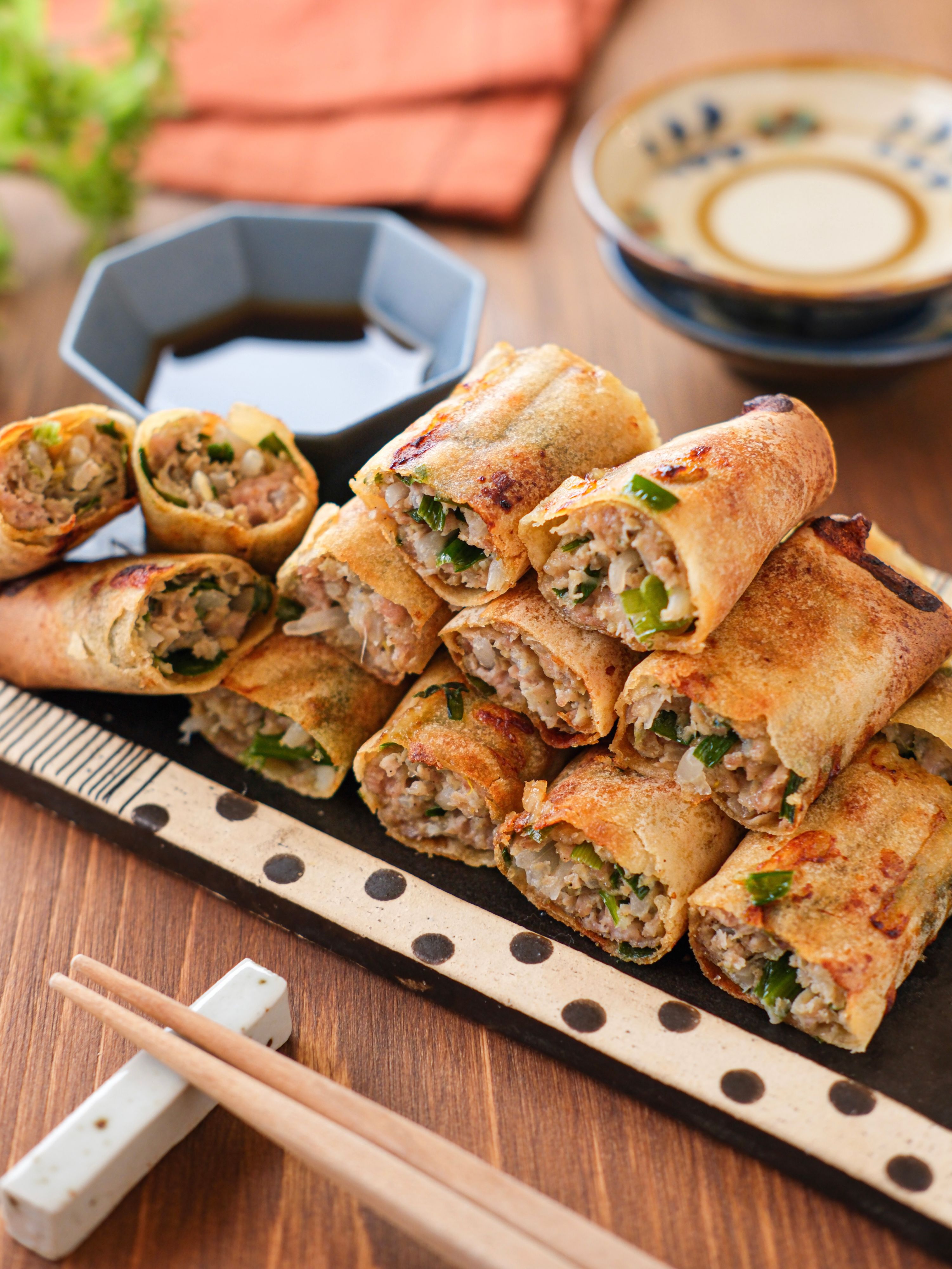 春巻き餃子】これは簡単！パリッとジューシー♪ | レシピサイトNadia