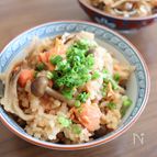リピート確定！絶品！【鮭ときのこの炊き込みご飯】