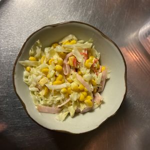 ぱぁぷるへいずの作ってみた!投稿(ヘルシーだけど旨みたっぷり♩我が家の定番コールスロー)