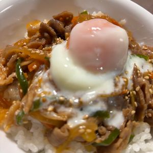 えみりんの作ってみた!投稿(ガッツリ‼︎男子も喜ぶ♡韓国風豚こま丼♡)