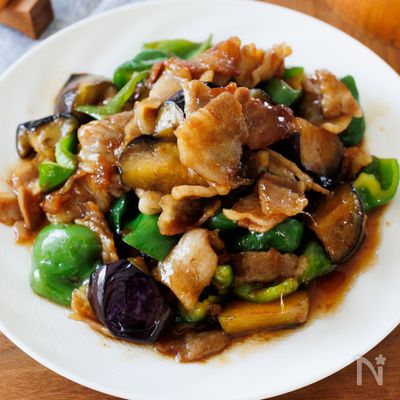 『豚バラなすとピーマンの生姜焼き』ご飯が進む♫簡単おかず☆