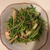 saki10969の作ってみた!投稿(5分で完成！侮れない美味しさ！しめじと豆苗のうま塩黒胡椒炒め)