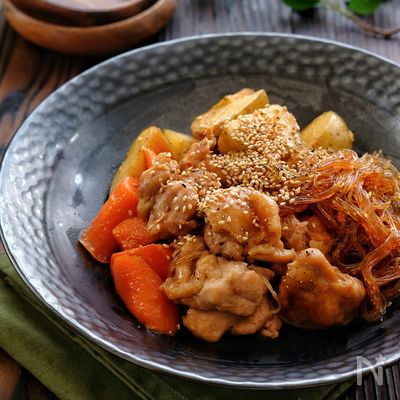 【らくレピ】＊レンジで簡単！チムタク風鶏じゃが＊