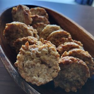 miyucyannの作ってみた!投稿(混ぜるだけ！ザクザク食感オートミールとアーモンドのクッキー)
