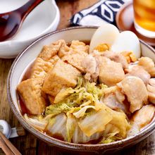 切って煮るだけ！『鶏肉と厚揚げと白菜の簡単すき煮』