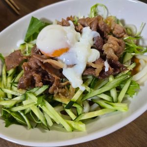 zabuの作ってみた!投稿(暑い日に★豚コマで作る♬冷たい肉うどん)