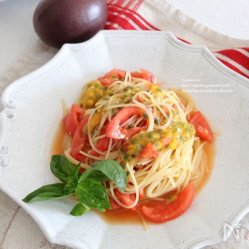 パッションフルーツとトマトの冷製パスタ