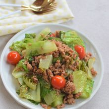 ロメインレタスのそぼろ炒め