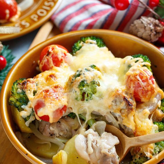 チキンと野菜のめんマヨチーズ焼き【#クリスマス】