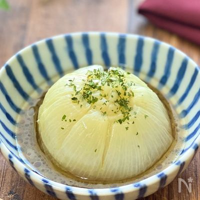 レンジでとろとろ♪新玉ねぎの丸ごとレンジ蒸し