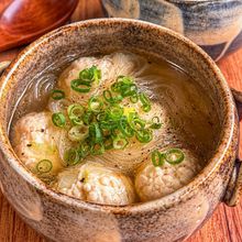 【鶏団子の春雨スープ】夜食にもおすすめ◎