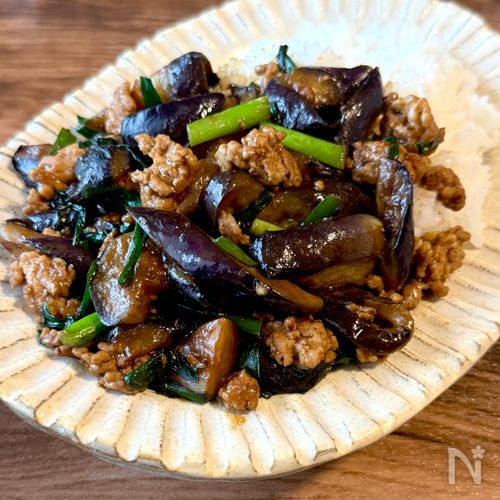 甜麺醤でこくうま!ご飯が進む♪【中華風なす味噌炒め】