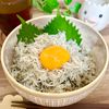 のりのり🐾🎀🤍の作ってみた!投稿(3分で簡単ご飯！ご飯に秘密の味付け＊しらすどんぶり)
