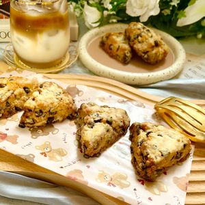 のりのり🐾🎀🤍の作ってみた!投稿(某コーヒー店を再現！【米粉のチョコチャンクスコーン】)