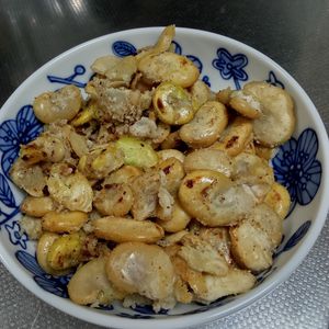 鶏皮坊主の作ってみた!投稿(子どもはおやつ！大人はつまみ！【そら豆にんにくチーズ】)