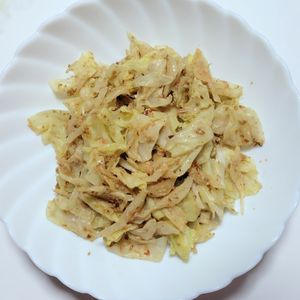 ふうかの作ってみた!投稿(レンジで１分『キャベツの胡麻おかか和え』時短♡簡単副菜)