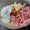 【冷凍豆腐で作るくるくるミートチーズパイ】節約/かさましの工程1