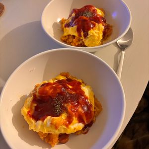 1079395の作ってみた!投稿(【とろたまのっけオムライス】簡単デミソースで褒められご飯♪)