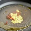 赤ワインのコクがたまらない！ 酔っ払いパスタの工程2