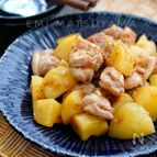 ＊鶏肉とじゃがいもの梅バター炒め＊